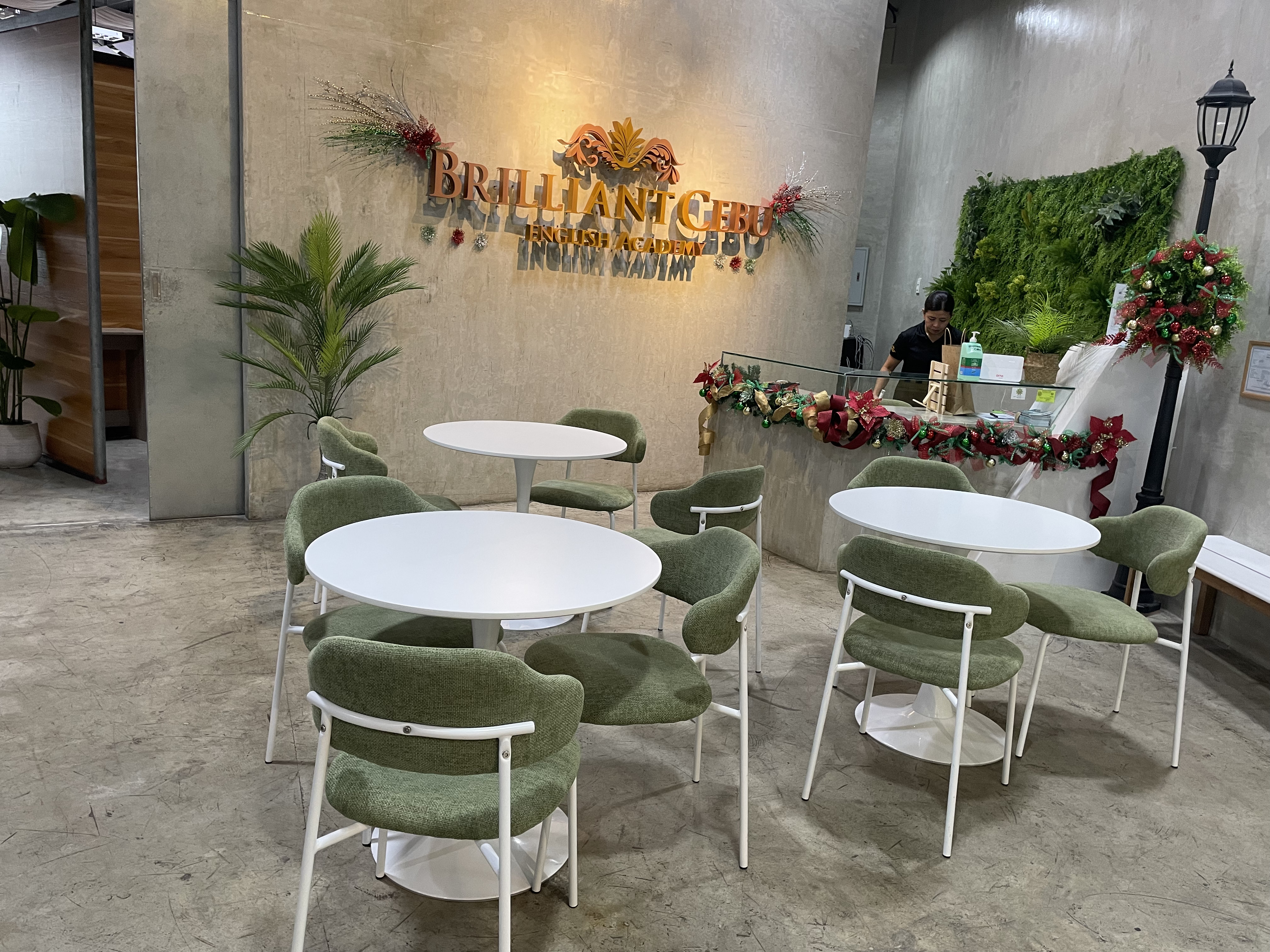 Brilliant Cebu English Academy 外観